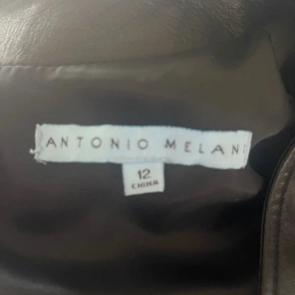 Antonio Melani leather v-neck stretchy black dress, sz 12 sleek, nylon sides - Picture 4 of 11